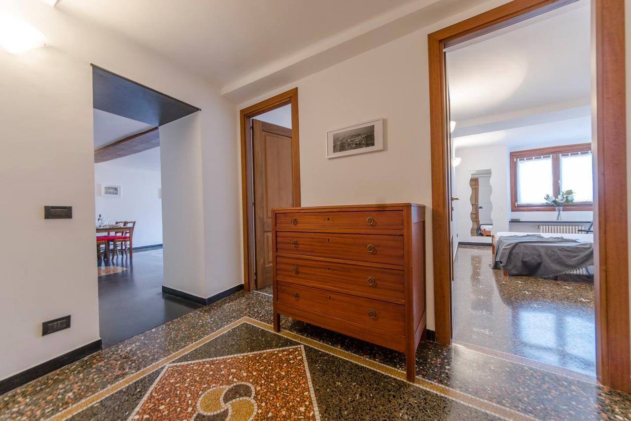 Joivy Colorful Flat For 5 Close To Piazza De Ferrari Genoa Exterior photo