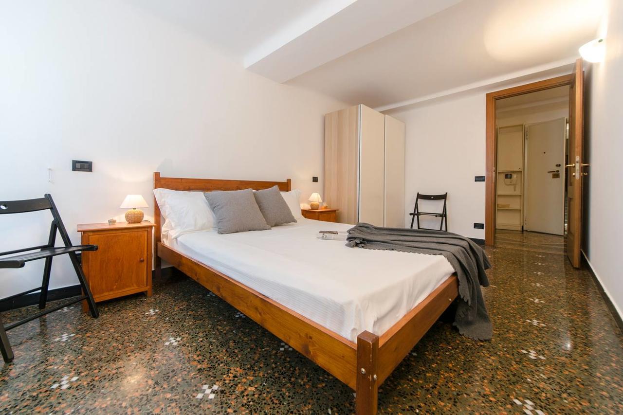 Joivy Colorful Flat For 5 Close To Piazza De Ferrari Genoa Exterior photo